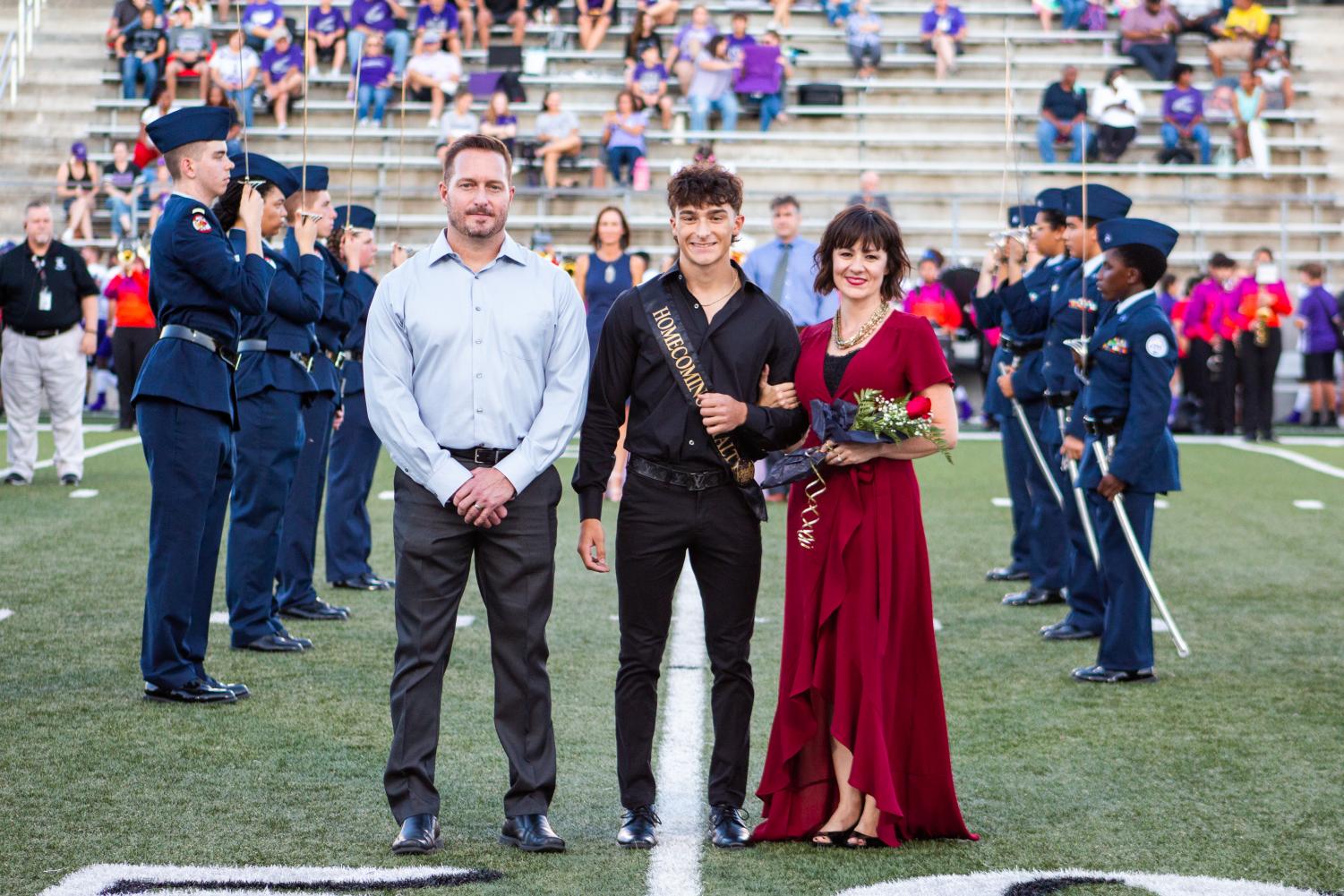 %5BGallery%5D+21-22+Homecoming+court