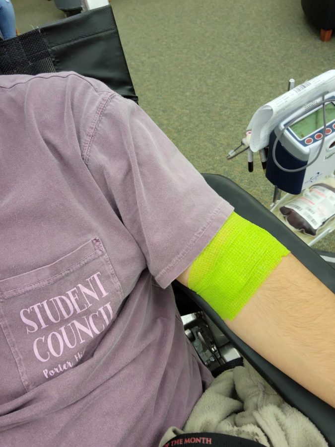 Student+Council+helps+save+lives+with+semi-annual+blood+drive