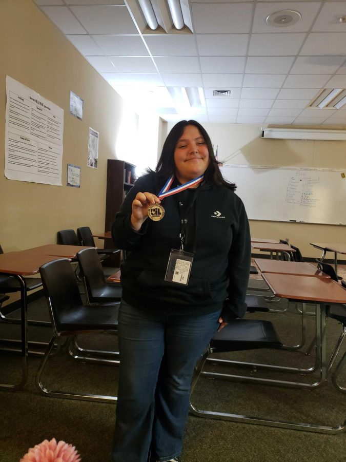 Spartan Oracle Feature writer wins regionals; competes in UIL state