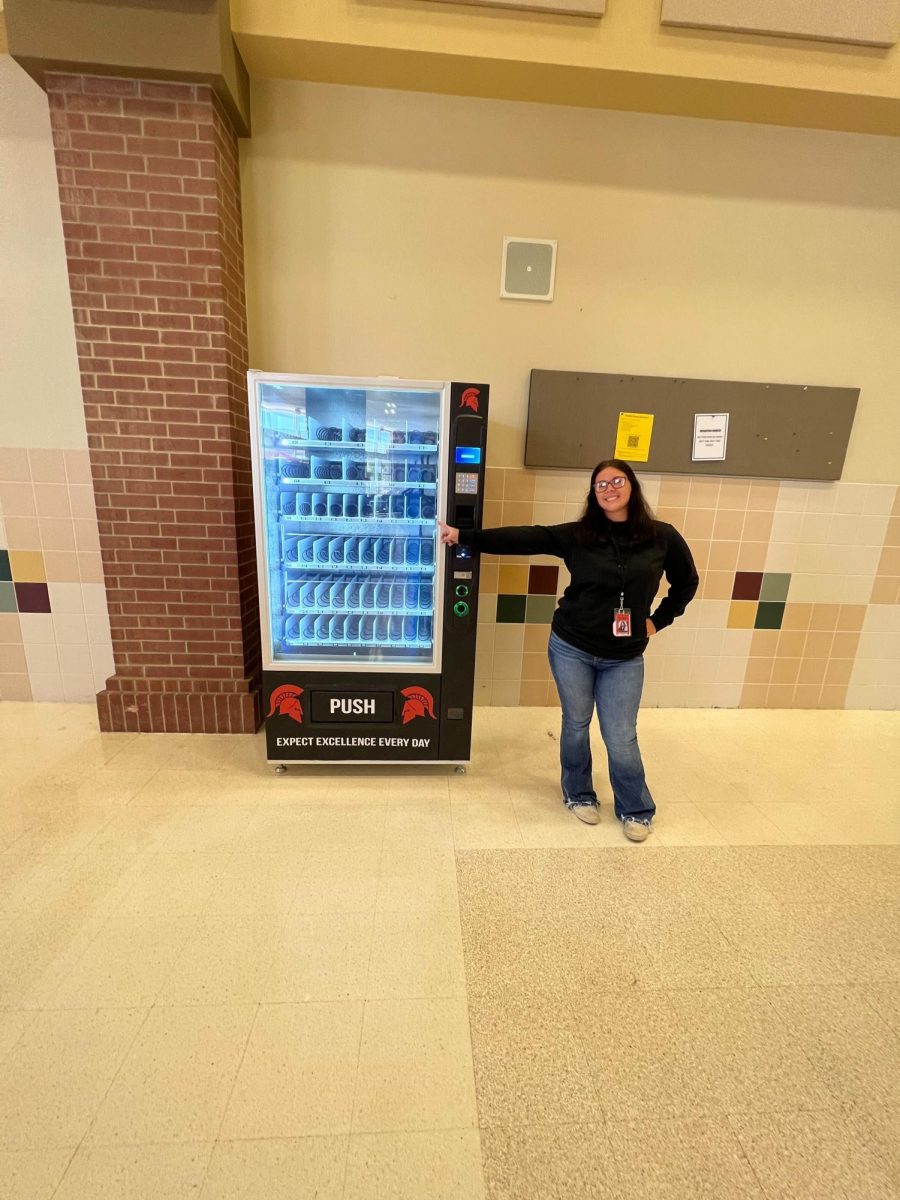 School store and hall vending machines contribute to class funds