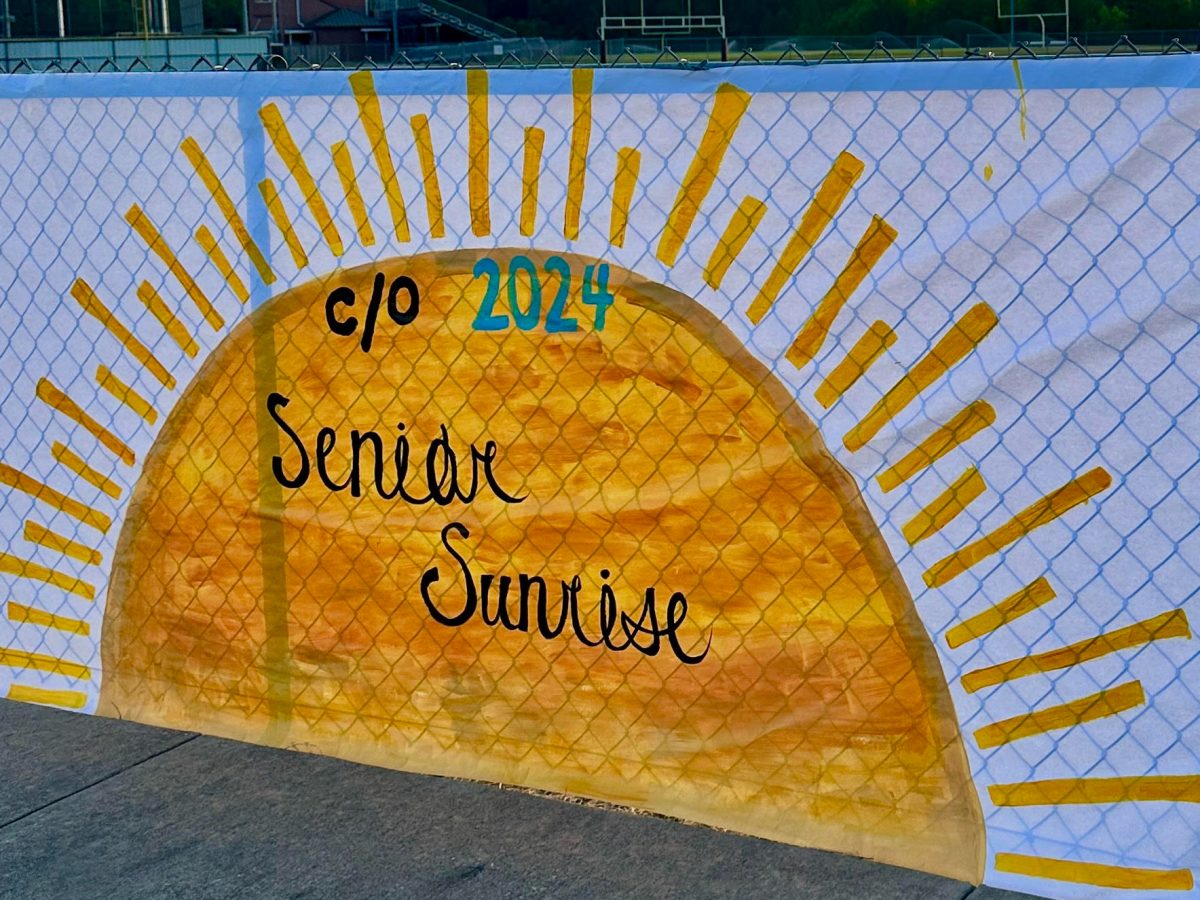 2024 Senior Class Officers host Senior Sunrise