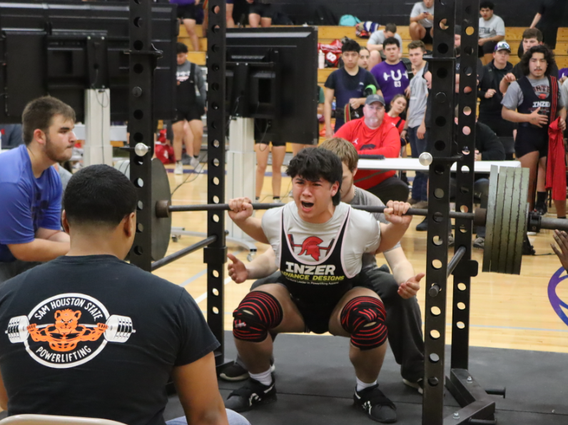Spartans+dominate+powerlifting+competition