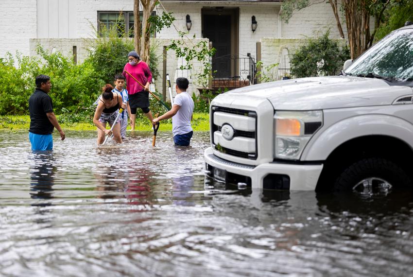 Hurricane Beryl tragedy takes out power; leaves damage